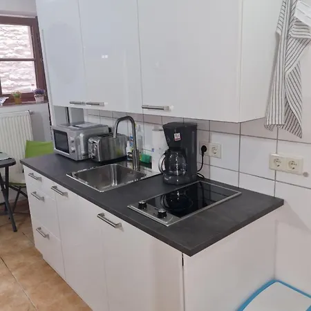 Ferienwohnung Allegretto Kontaktloser Check In Und Out Apartment Sangerhausen