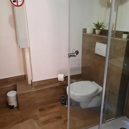 Ferienwohnung Allegretto Kontaktloser Check In Und Out Apartment Sangerhausen