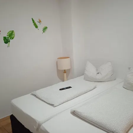 Apartment Ferienwohnung Allegretto Kontaktloser Check In Und Out Sangerhausen